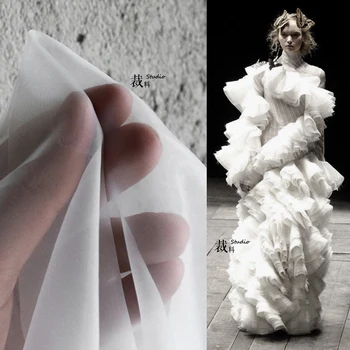 Подсветка для воды Черно-белая основа Подкладка Сетка Дизайнерская ткань Модная верхняя ткань для платья из пряжи