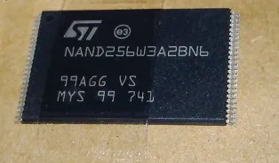 В наличии 100% новый и оригинальный NAND256W3A2BN6E NAND256 TSOP48